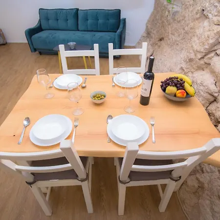 2 Cannons/old Town Διαμέρισμα Σίμπενικ