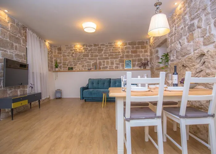 Apartament 2 Cannons/old Town Szybenik